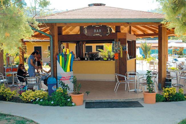 Residenza Marinella Aparthotel Zambrone Εξωτερικό φωτογραφία