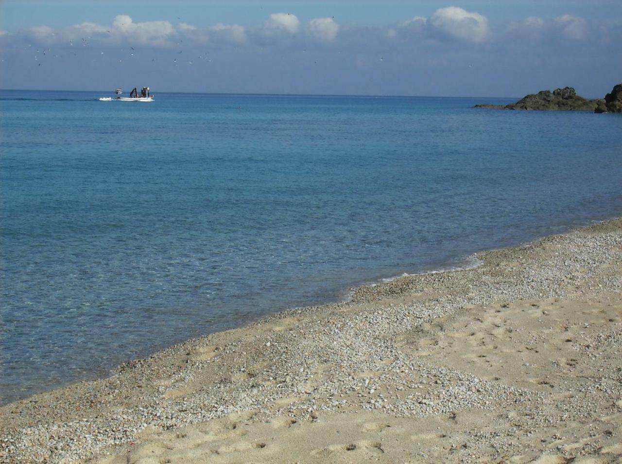 Residenza Marinella Aparthotel Zambrone Εξωτερικό φωτογραφία