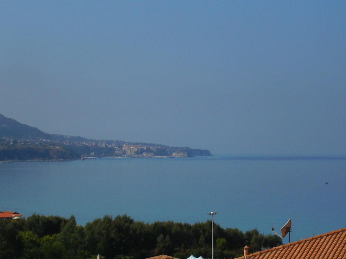 Residenza Marinella Aparthotel Zambrone Εξωτερικό φωτογραφία